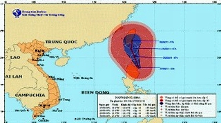 Đường đi và vị trí cơn bãoHồi 7giờ ngày 27-8, vị trí tâm bão trên khu vực phía Đông Bắc đảo Luzon (Philippines).